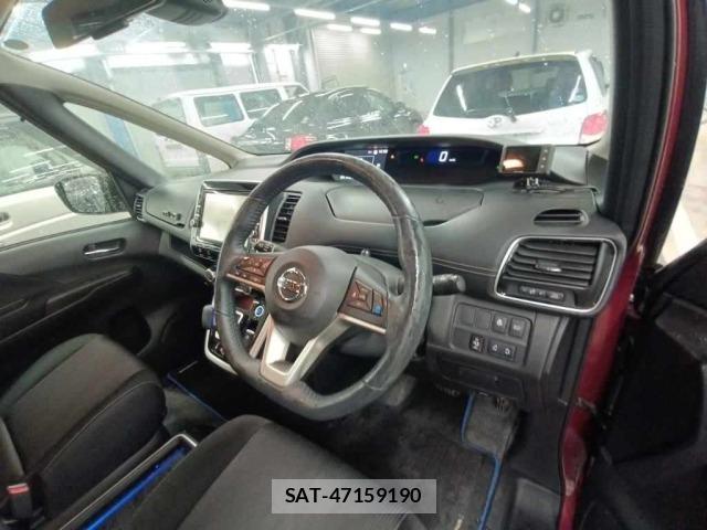 Nissan SERENA 2018 8921061-9