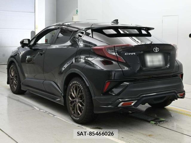 Toyota C-HR 2019 8862831-6