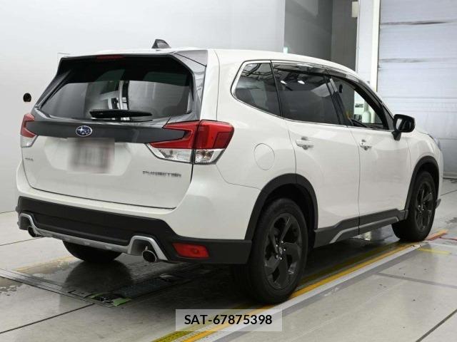 Subaru FORESTER 2023 8825071-1