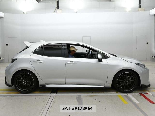 Toyota COROLLA SPORT 2022 8688529-3