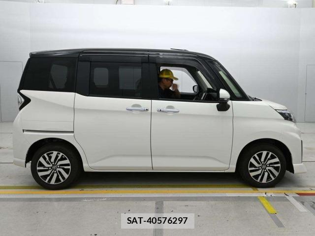 Toyota ROOMY 2026 8912201-3