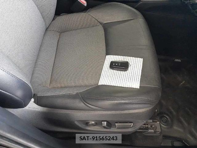 Toyota COROLLA CROSS 2022 8693184-10