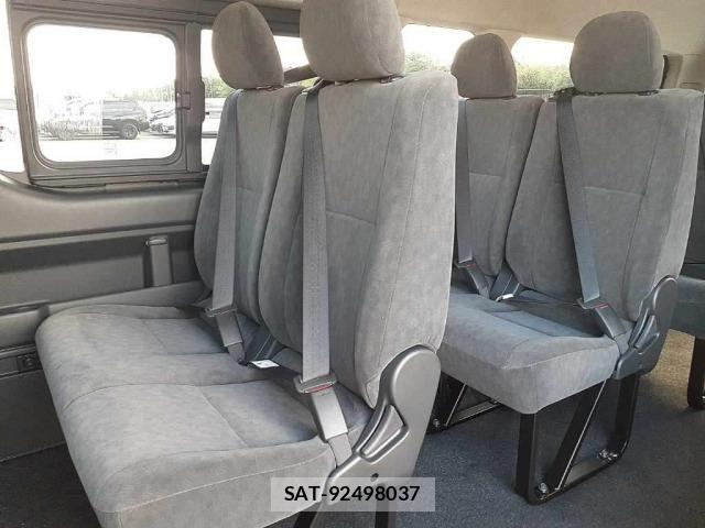 Toyota HIACE WAGON 2025 8861640-11