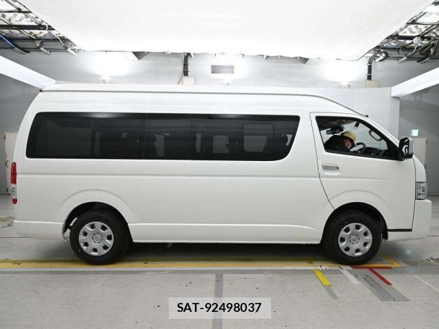 Toyota HIACE WAGON 2025 8861640-3