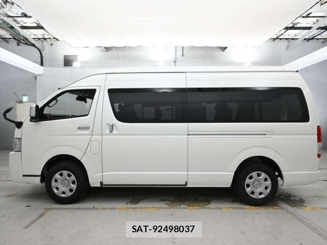 Toyota HIACE WAGON 2025 8861640-4