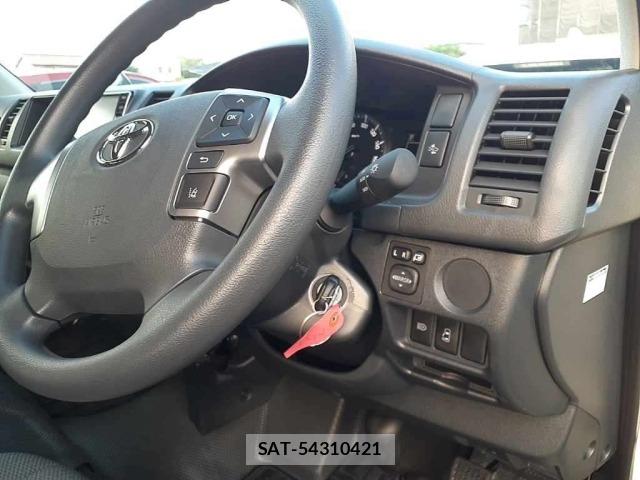 Toyota HIACE WAGON 2025 8861647-9