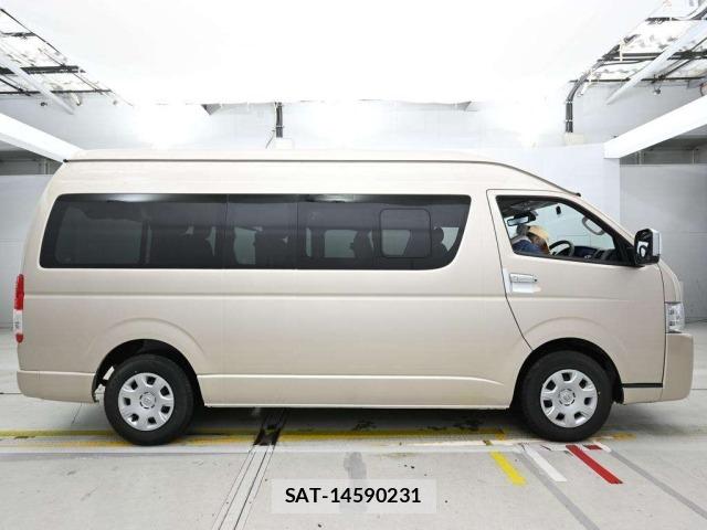 Toyota HIACE WAGON 2025 8861648-3