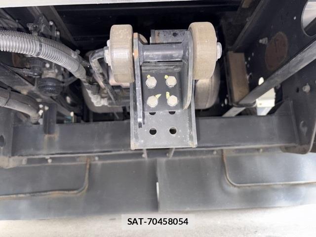 Isuzu FORWARD 2016 8718324-14
