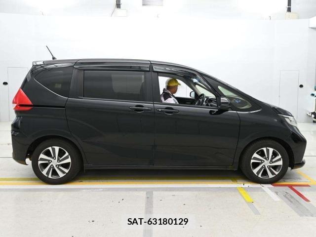 Honda FREED 2021 8683724-3