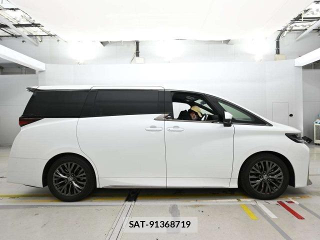 Toyota VELLFIRE 2025 8903855-3