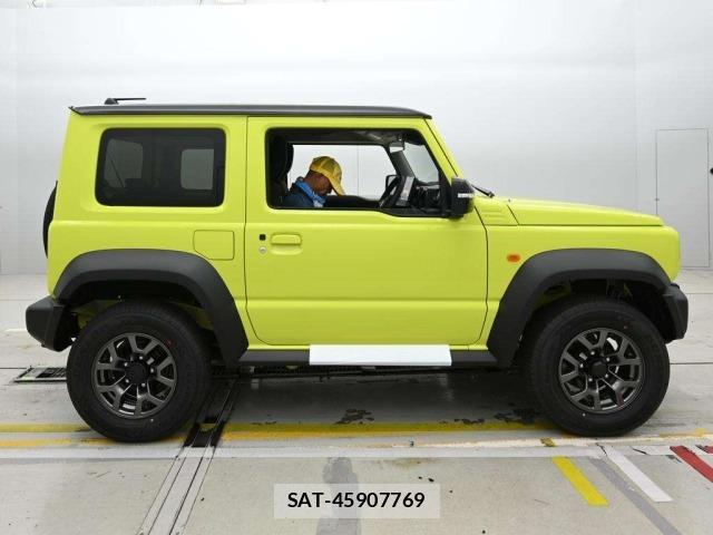 Suzuki JIMNY SIERRA 2026 8679209-3