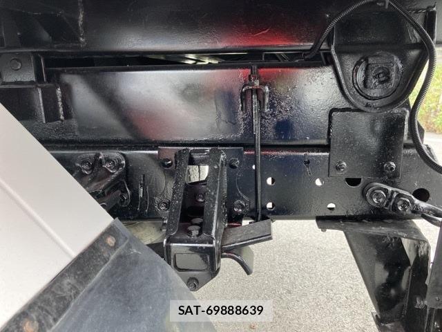 Isuzu FORWARD 2010 8718325-13