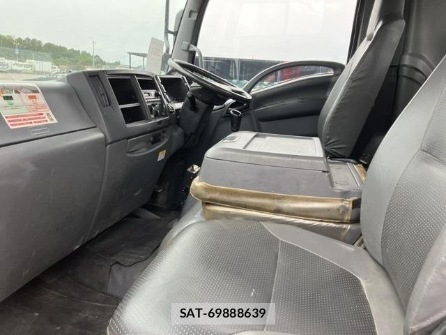 Isuzu FORWARD 2010 8718325-5