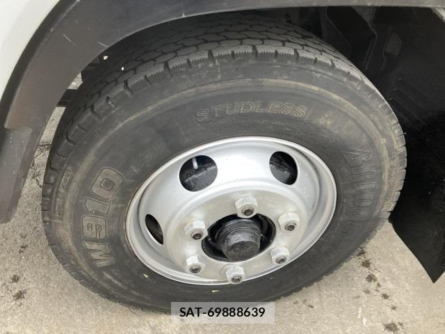Isuzu FORWARD 2010 8718325-8