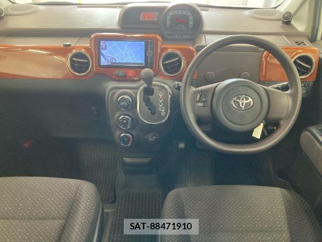Toyota SPADE 2013 8783970-2