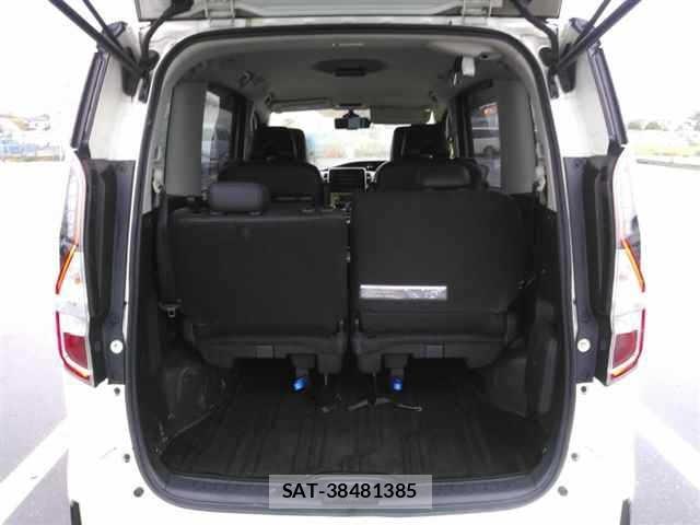 Nissan SERENA 1991 8920692-10