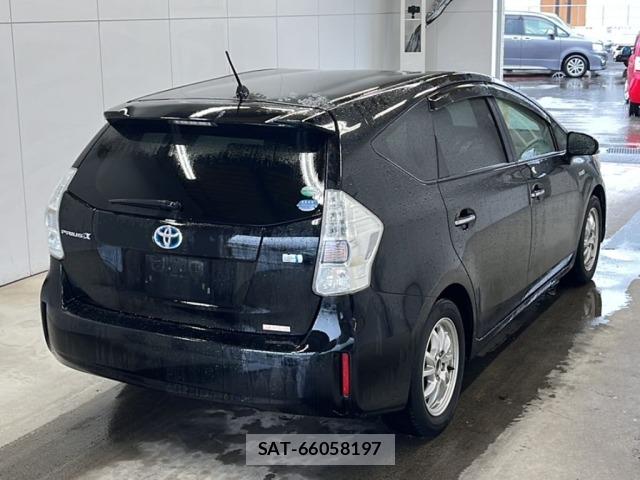 Toyota PRIUS 2014 8809560-1