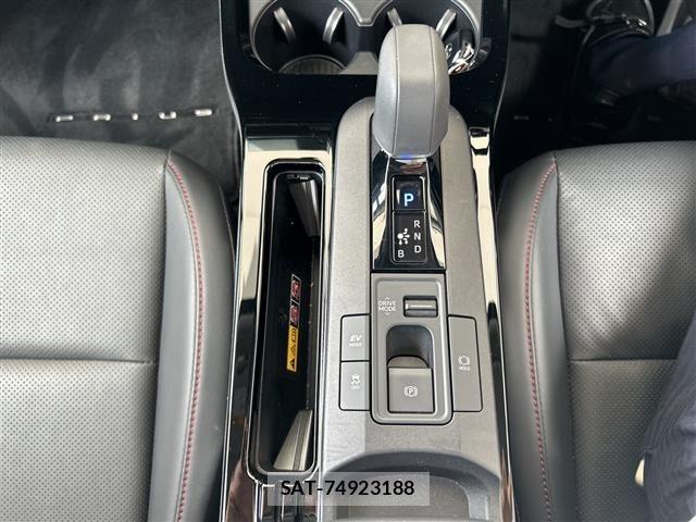 Toyota PRIUS 2023 8954602-9