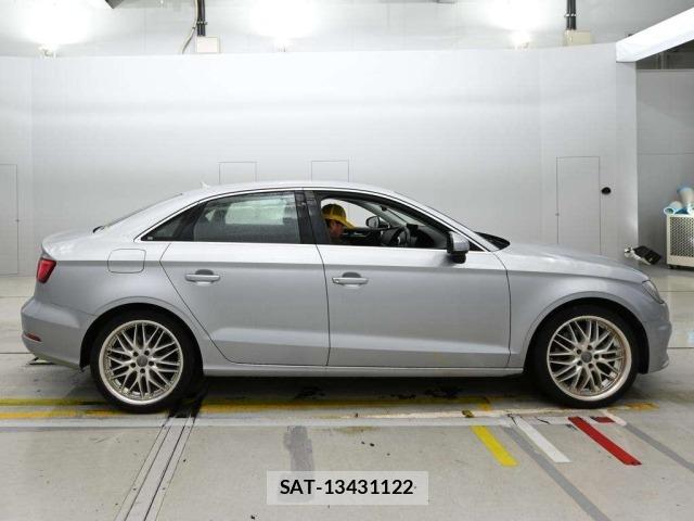 Audi A3 2016 8825602-3