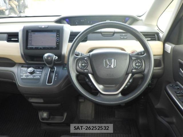 Honda FREED 2017 8716553-3