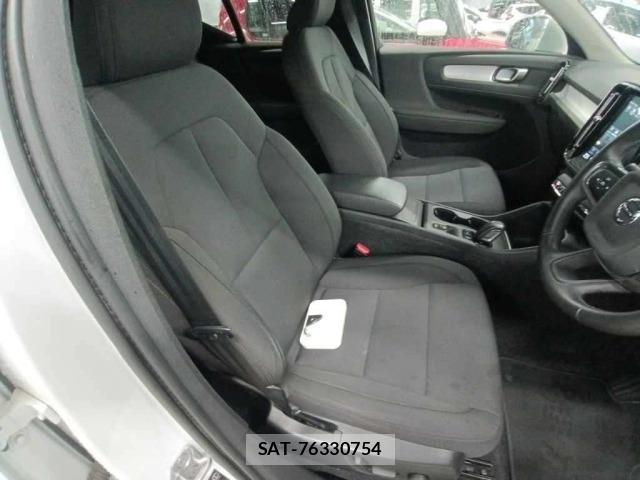Volvo XC40 2020 8680448-10