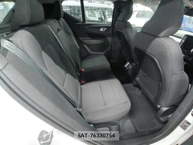 Volvo XC40 2020 8680448-12
