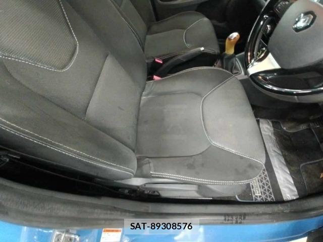 Renault LUTECIA 2016 8862538-10