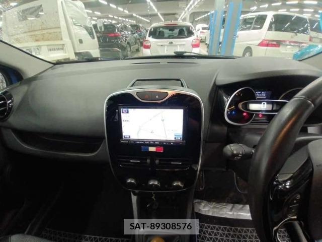 Renault LUTECIA 2016 8862538-11