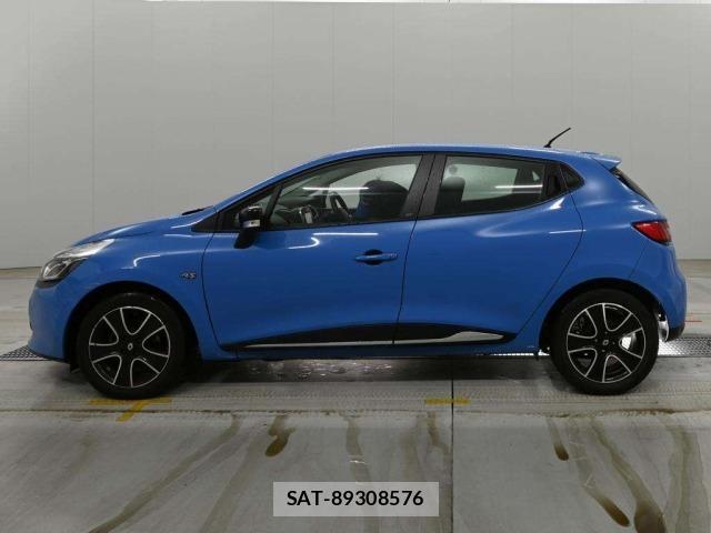 Renault LUTECIA 2016 8862538-4