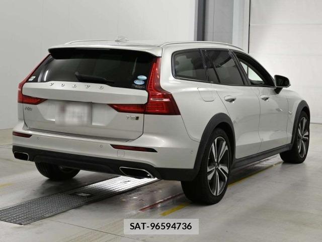 Volvo V60 2019 8906264-1