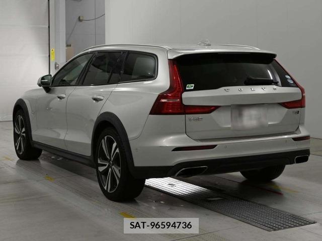 Volvo V60 2019 8906264-6