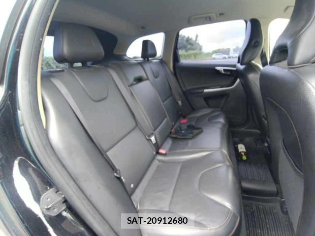 Volvo XC60 2010 8680501-12