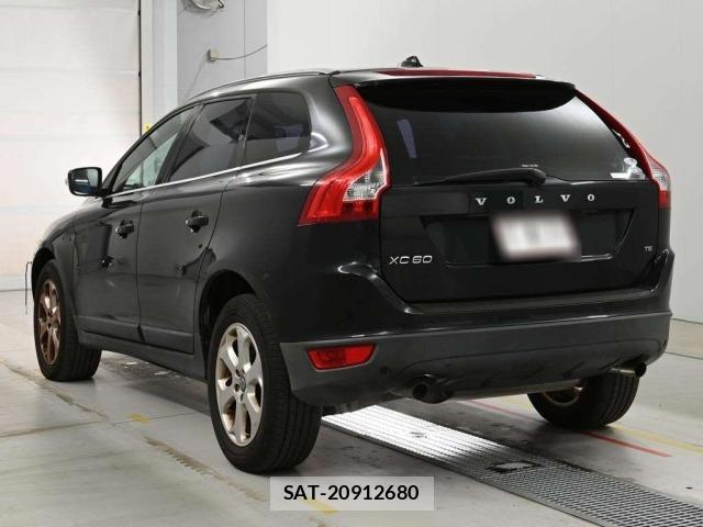 Volvo XC60 2010 8680501-6