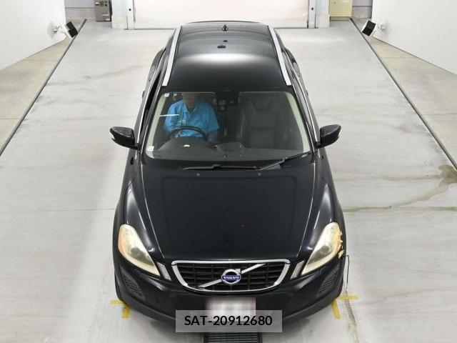 Volvo XC60 2010 8680501-7