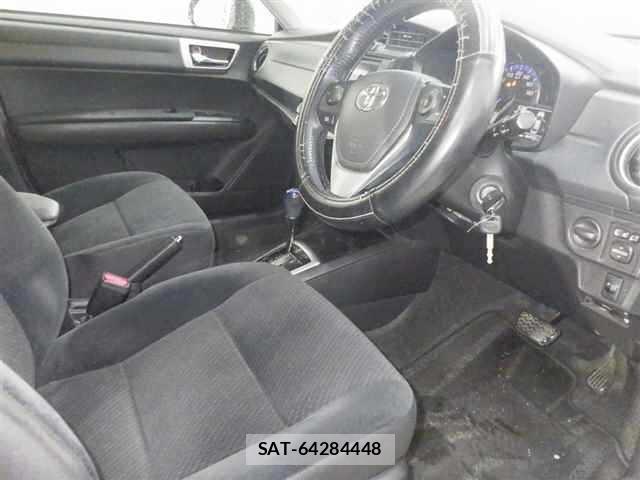 Toyota COROLLA AXIO 2013 8704926-3