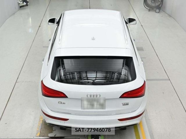 Audi Q5 2017 8859889-8