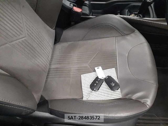 Peugeot 2008 2015 8682295-10