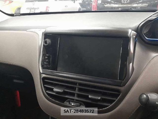 Peugeot 2008 2015 8682295-12