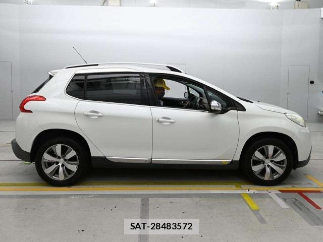 Peugeot 2008 2015 8682295-3