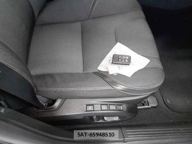 Volvo V40 2016 8705957-10