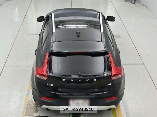 Volvo V40 2016 8705957-8