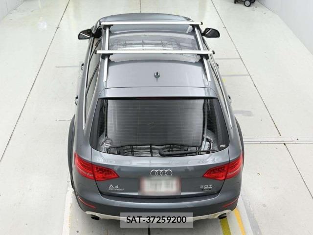 Audi A4 2011 8860561-8