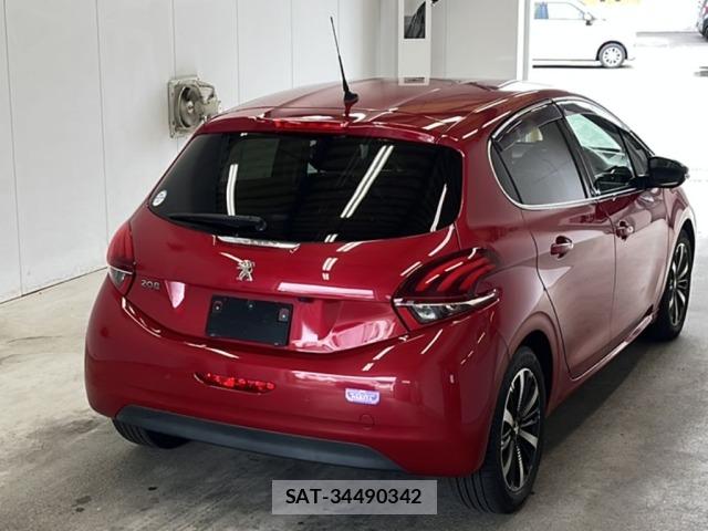 Peugeot 208 2020 8787465-1
