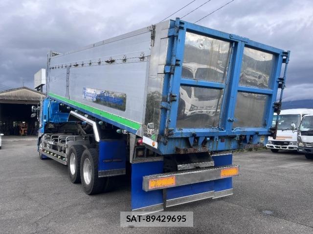 Hino PROFIA 2004 8804647-5