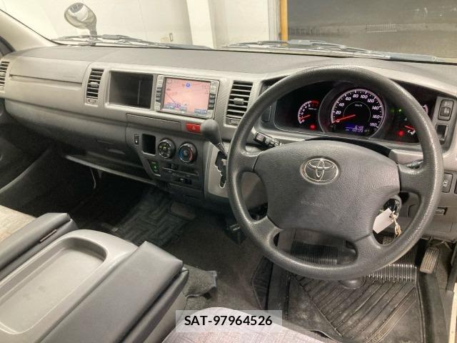 Toyota HIACE WAGON 2006 8809715-3