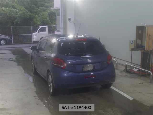 Peugeot 208 2016 8706516-1