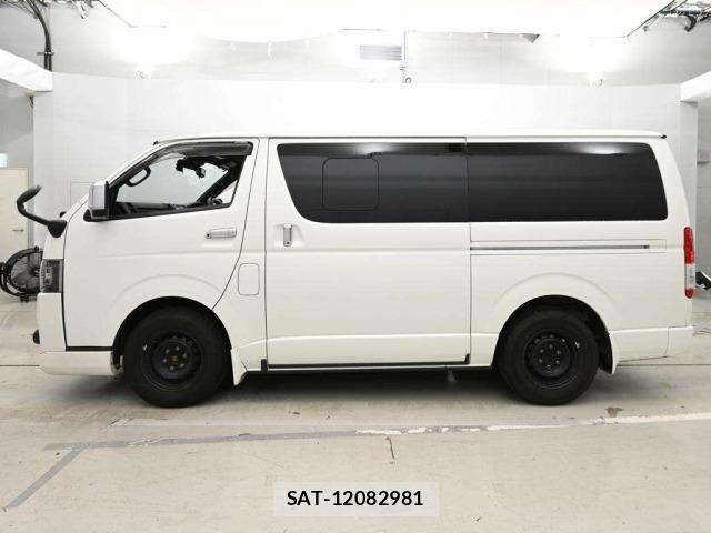 Toyota HIACE VAN 2020 8910210-4