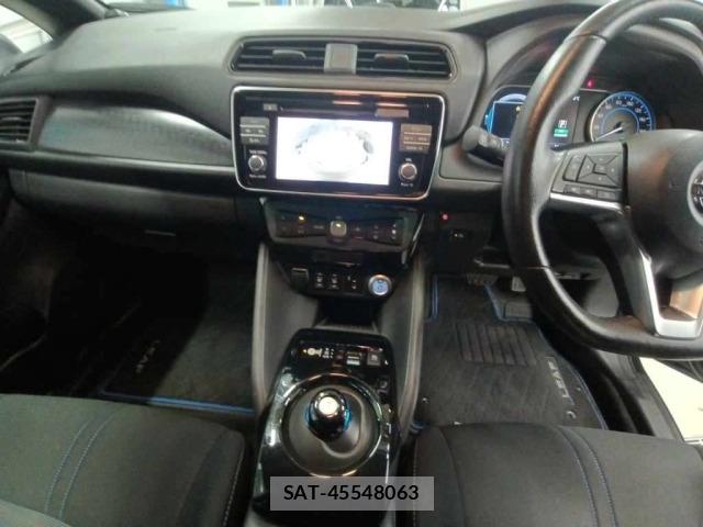 Nissan LEAF 2018 8928452-11