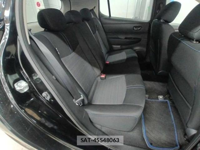 Nissan LEAF 2018 8928452-12