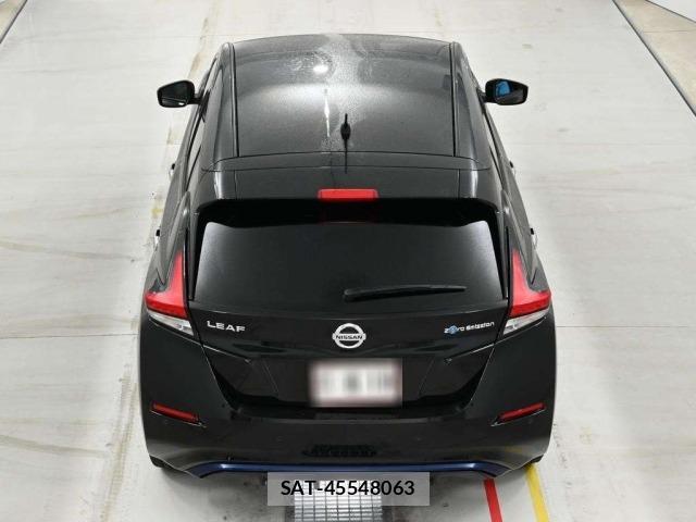 Nissan LEAF 2018 8928452-8